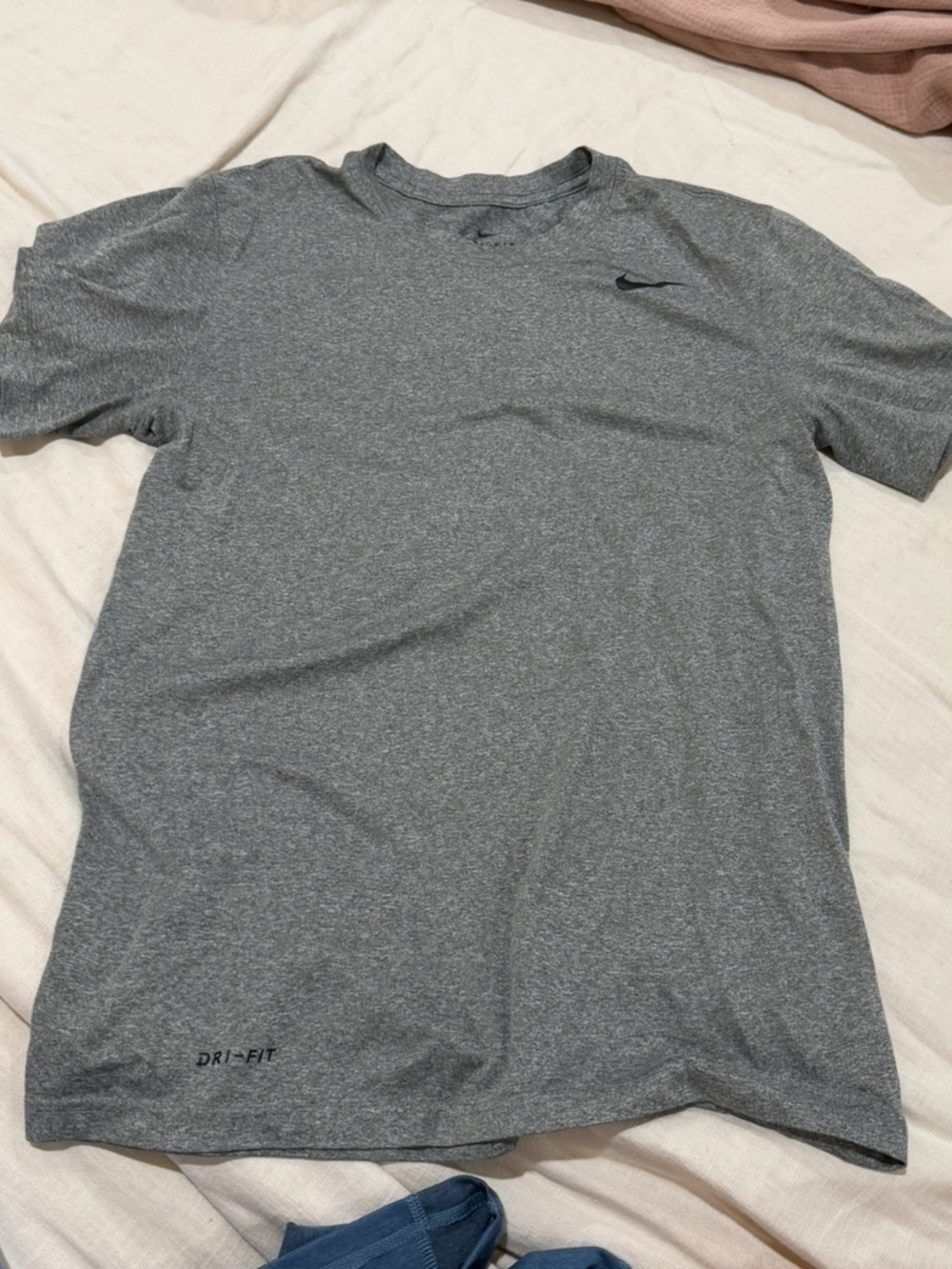 Nike Dri-FIT Performance Tee | Gray | Men’s Small